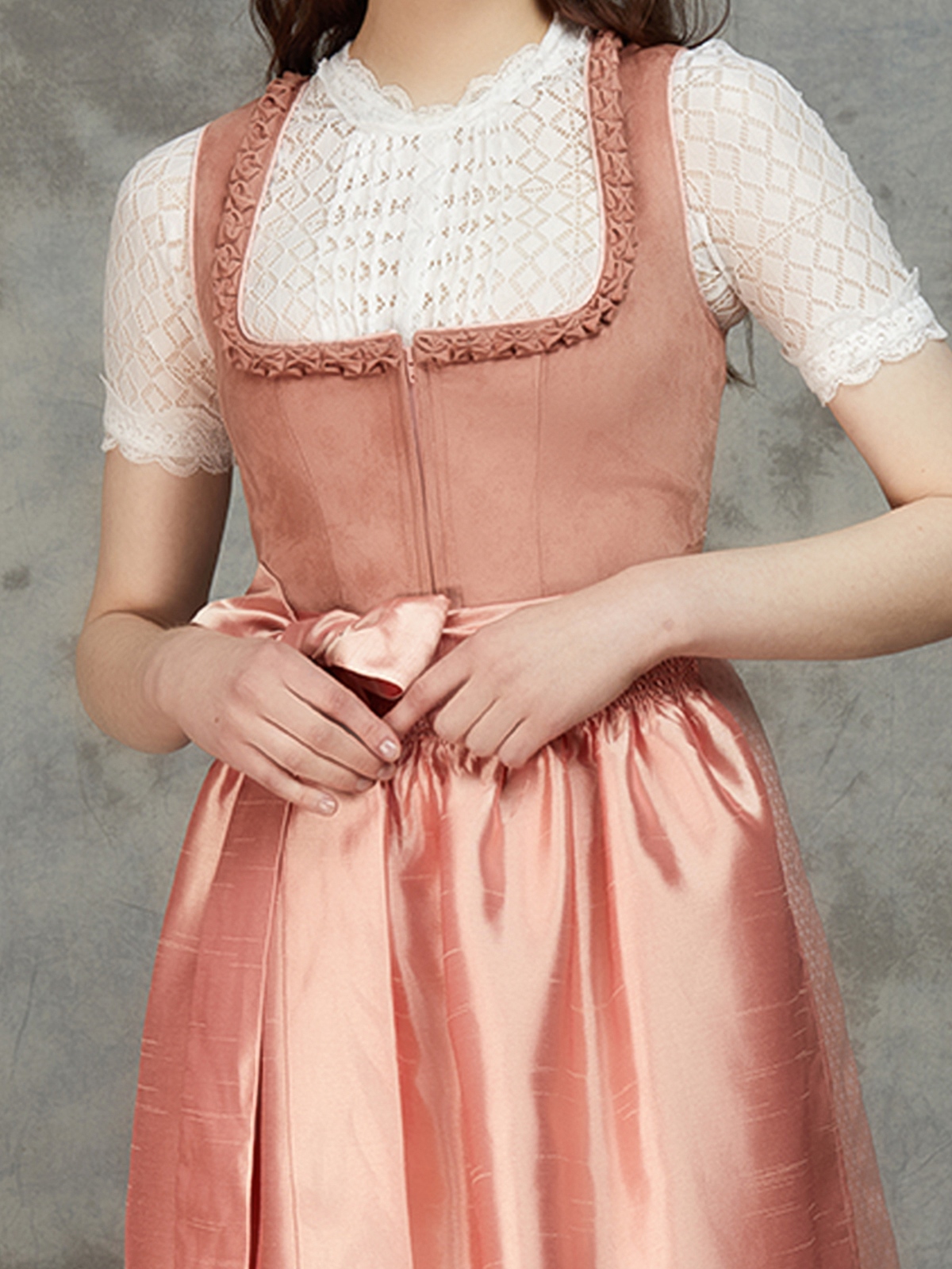 Langarm Dirndlblusen in Rosa