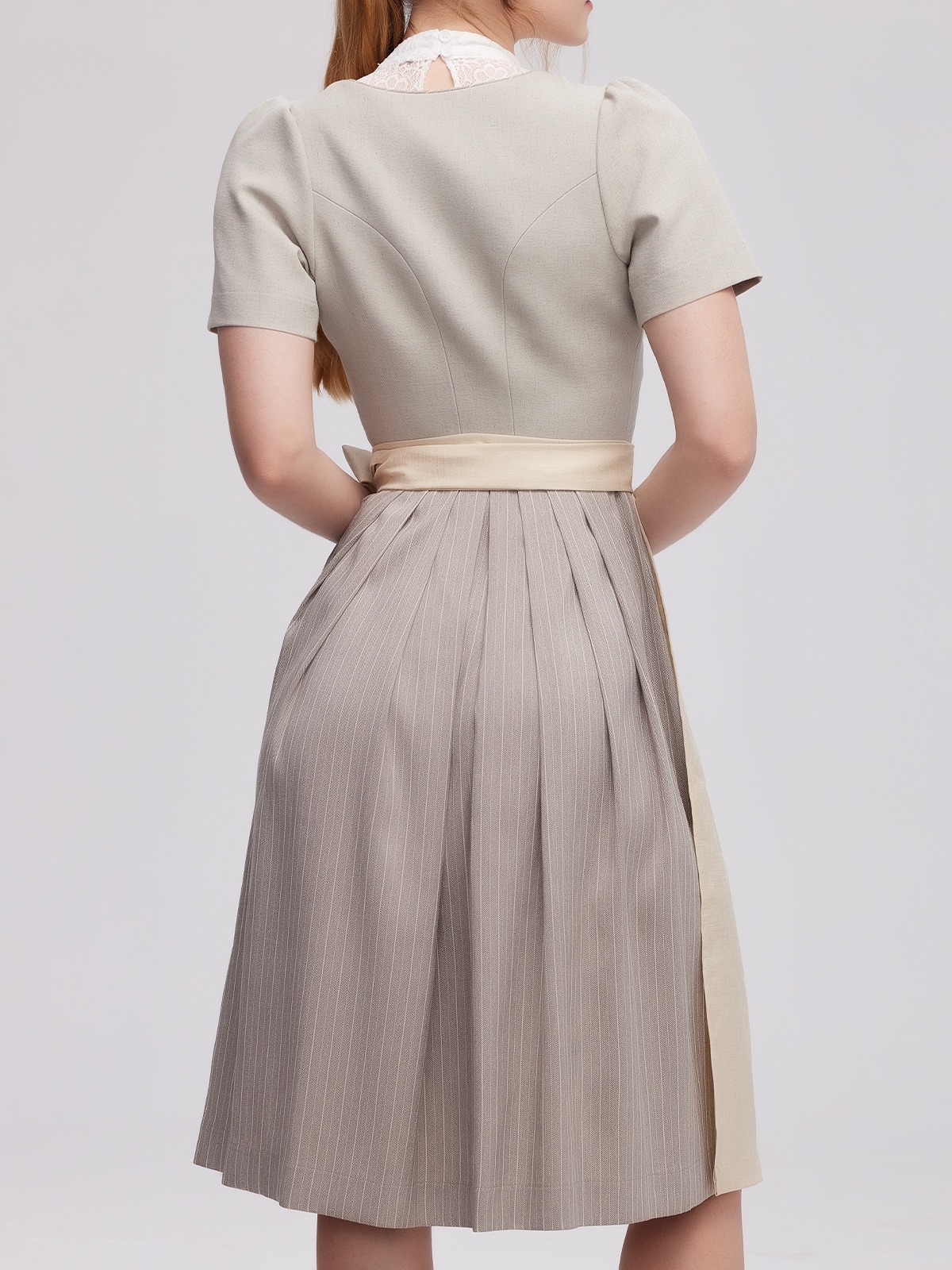 Dirndl Hellblau Samt