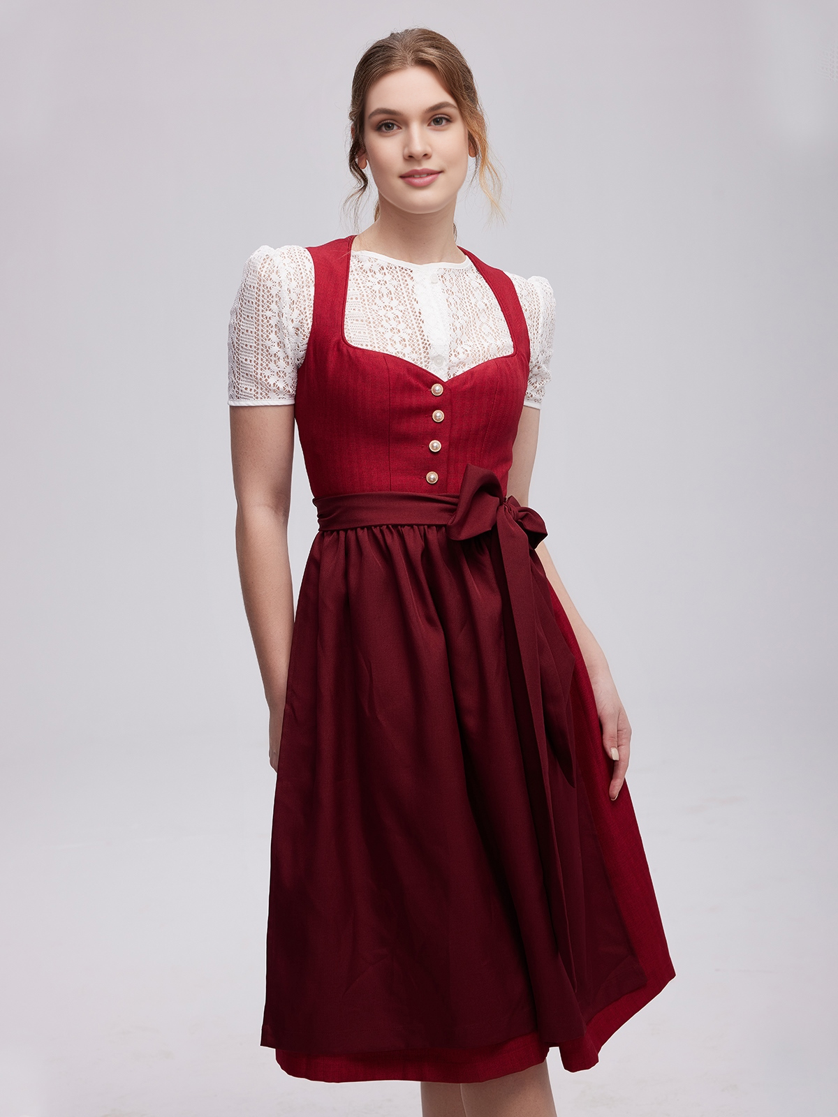 Dirndl in Rot – ähnlich elegant wie ein gelbes Samt-Dirndl