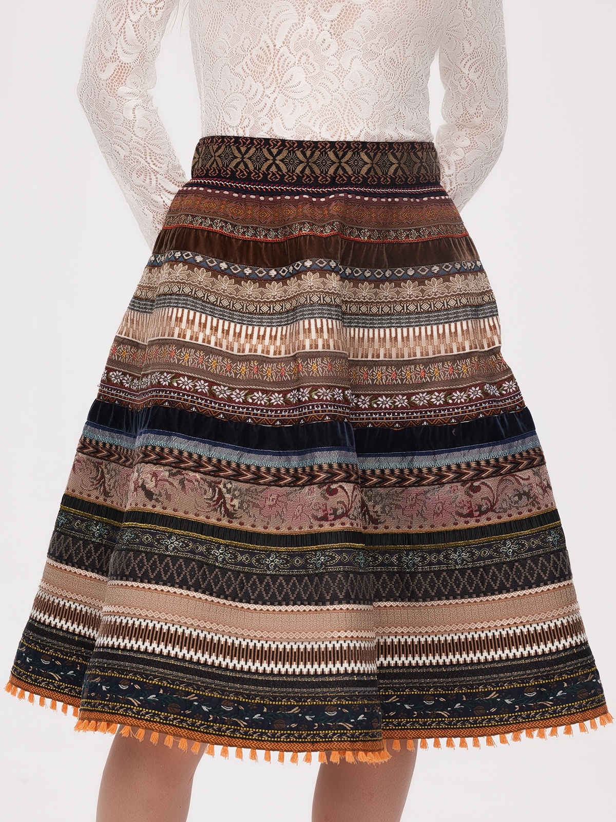Dirndl Julia in Braun