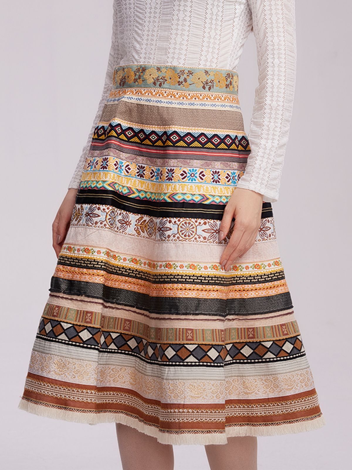 Dirndl in Gelb – ein Blickfang für jeden Anlass